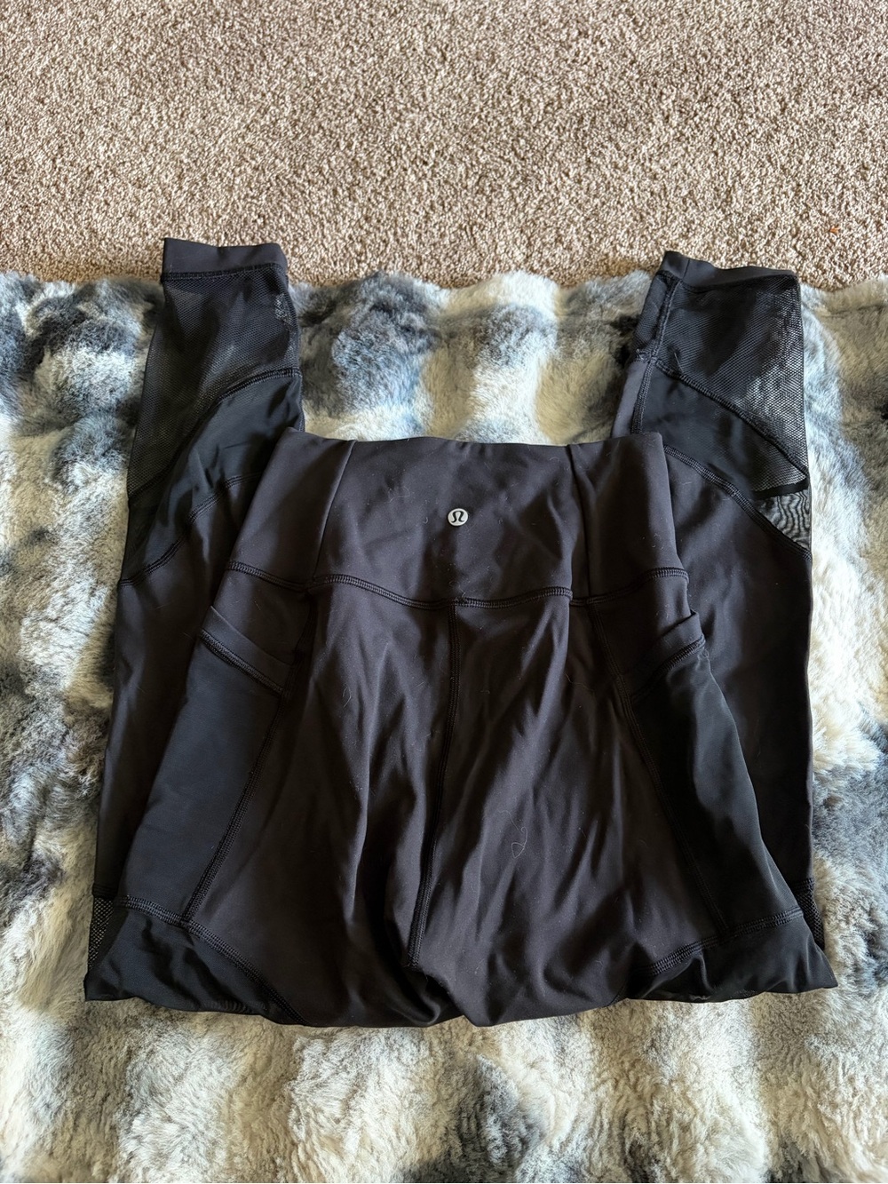Lululemon Forget The Sweat Tight 25” Black Mesh Leggings Size 6